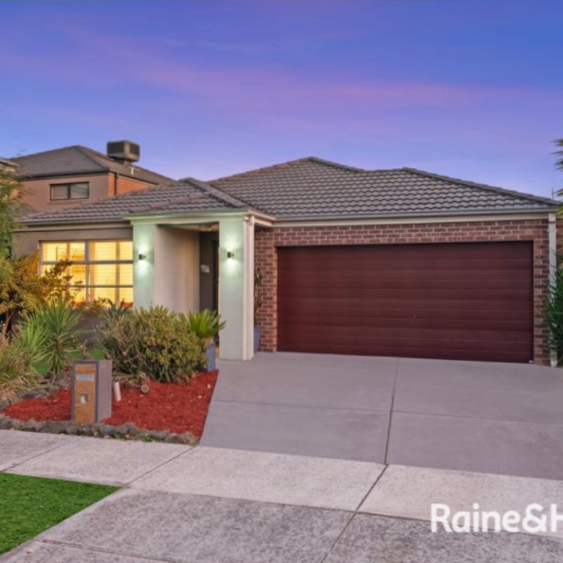 32 Pinebank Avenue Image1